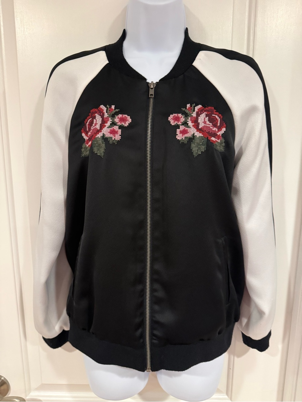 cupcakes & cashmere Black and White Floral Embroidered Bomber Jacket